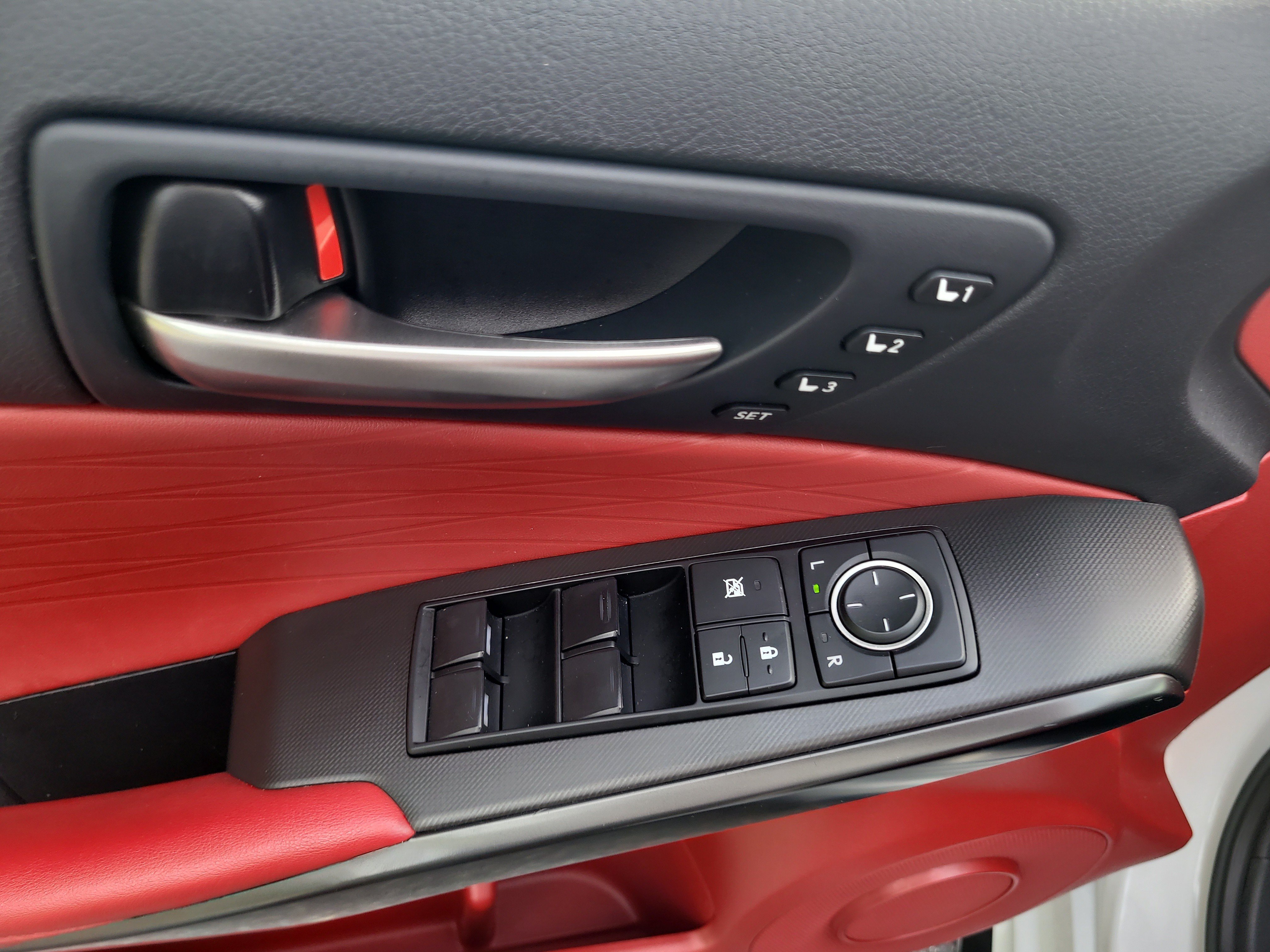 Used 2023 Lexus IS 350 F Sport w/ Memory Package RWD image 16