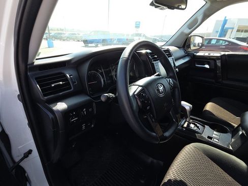 Used 2023 Toyota 4Runner TRD Off-Road image 14