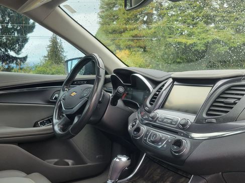 Used 2014 Chevrolet Impala LTZ image 15