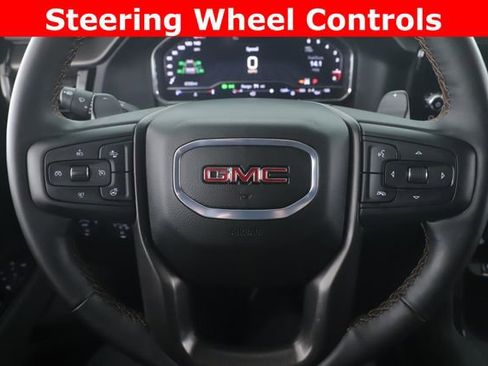 Used 2025 GMC Sierra 1500 AT4 w/ Technology Package AWD/4WD image 23