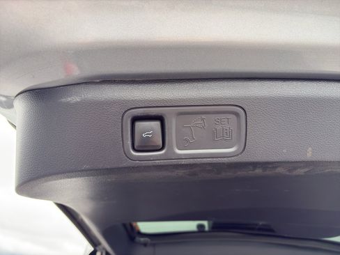 Used 2024 Ford Expedition Max Limited AWD/4WD image 26
