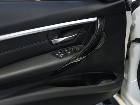 Used 2016 BMW 340i Sedan RWD image 23