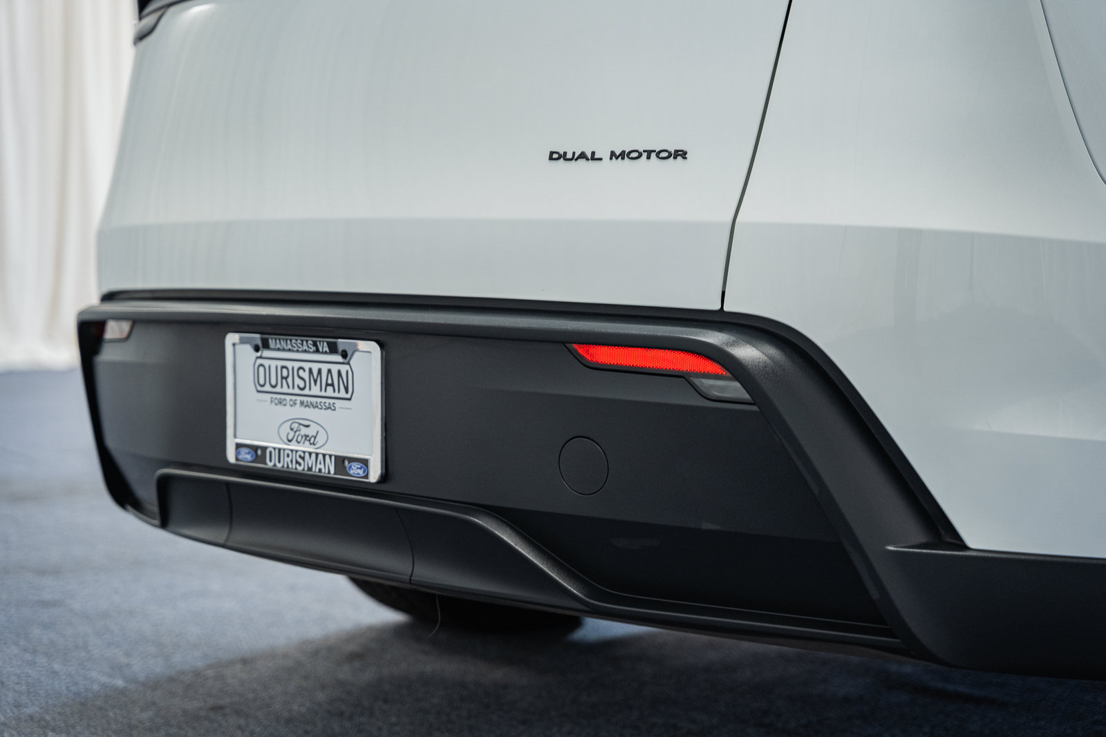 Used 2026 Tesla Model Y AWD image 10