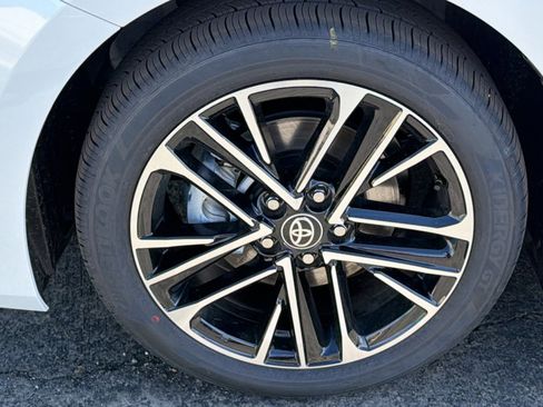 New 2026 Toyota Camry XLE image 9