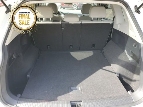 Used 2021 Volkswagen Tiguan S image 19