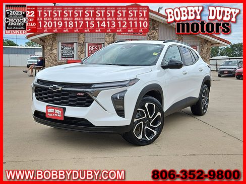 Used 2025 Chevrolet Trax RS w/ Driver Confidence Package FWD image 1