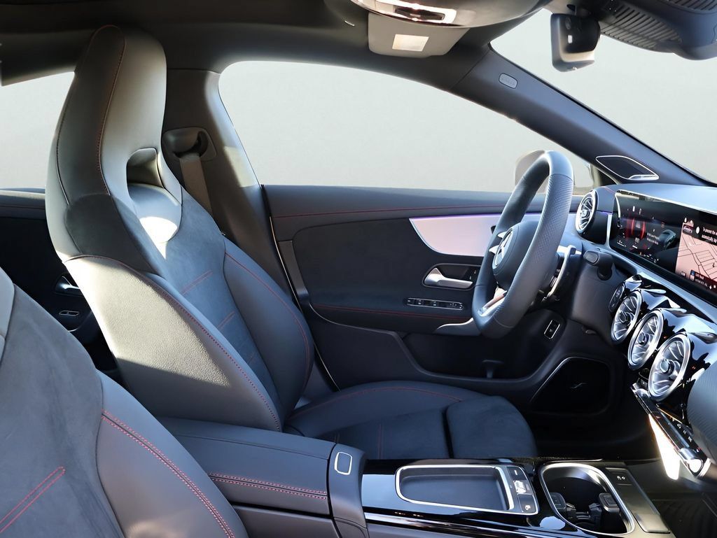 New 2026 Mercedes-Benz CLA 35 AMG 4MATIC image 11