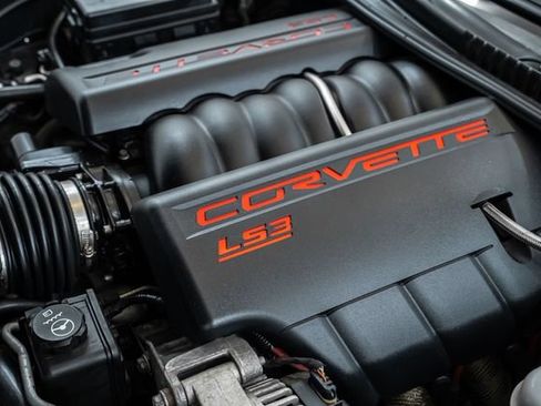 Used 2013 Chevrolet Corvette Grand Sport RWD image 26