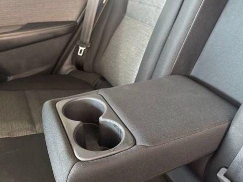 Certified 2022 Nissan Rogue S FWD image 17