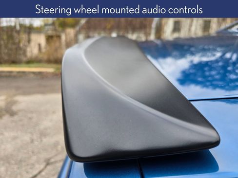 Used 2023 Dodge Challenger R/T image 17