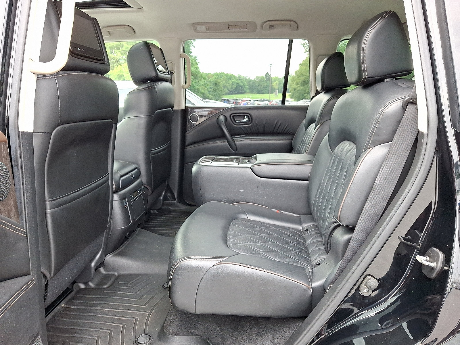 Used 2021 Nissan Armada Platinum w/ Captain's Chairs Package AWD/4WD image 11