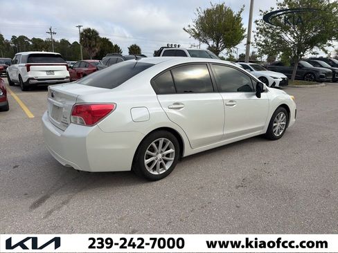 Used 2014 Subaru Impreza 2.0i Premium image 8