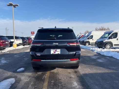 Used 2024 Jeep Grand Cherokee L Limited w/ Luxury Tech Group II image 4