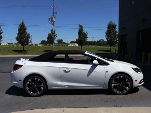 Used 2016 Buick Cascada Premium FWD image 9