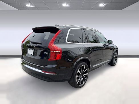 Certified 2023 Volvo XC90 B6 Plus w/ Protection Package Premier AWD/4WD image 9