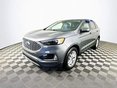 Certified 2024 Ford Edge SEL w/ Convenience Package AWD/4WD image 7