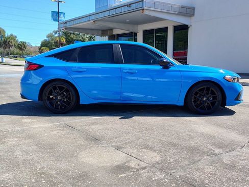 Used 2023 Honda Civic Sport image 11