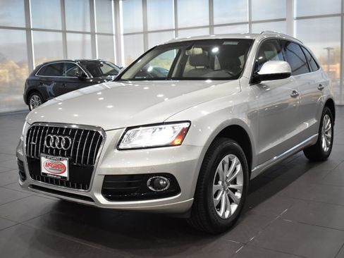 Used 2015 Audi Q5 2.0T Premium Plus w/ Technology Package image 7