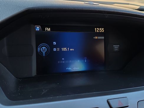 Used 2017 Honda Odyssey Touring Elite image 19