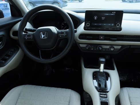 Certified 2024 Honda HR-V LX image 14