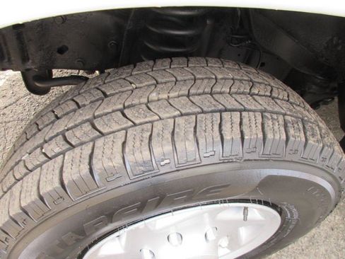 Used 2011 Ford E-350 and Econoline 350 Super Duty w/ PWR Group RWD image 38