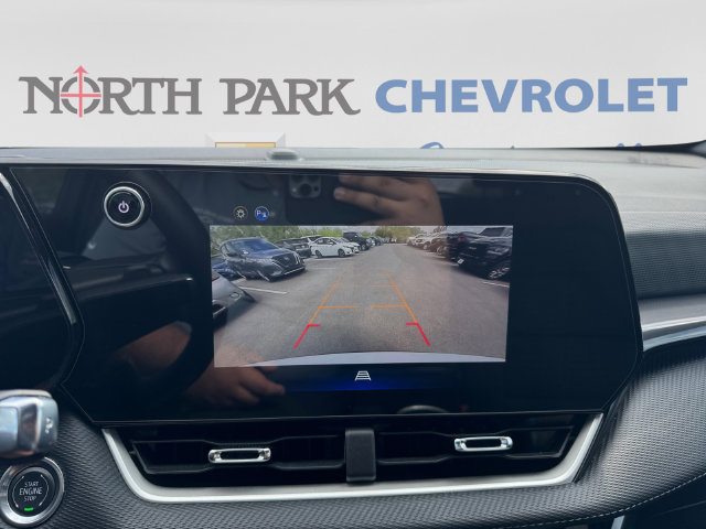 Used 2026 Chevrolet Equinox LT FWD image 16