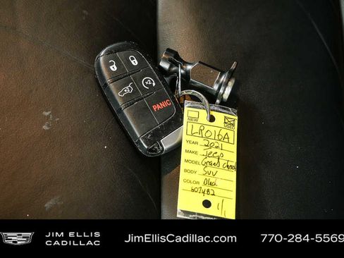 Used 2021 Jeep Grand Cherokee Limited image 39