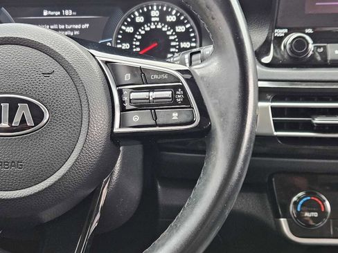 Used 2021 Kia Seltos SX w/ SX Sunroof Package AWD/4WD image 27