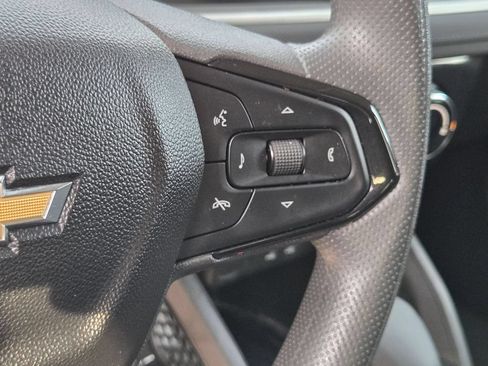 Used 2025 Chevrolet TrailBlazer LT AWD/4WD image 18