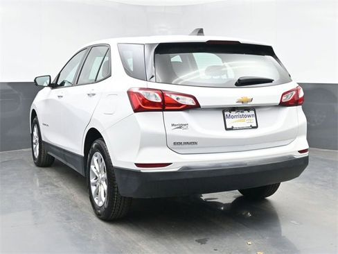 Used 2018 Chevrolet Equinox LS image 7
