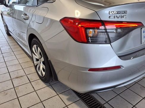 Used 2024 Honda Civic LX image 19