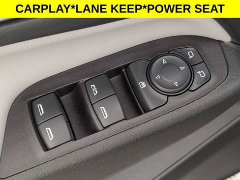 Used 2021 Chevrolet Equinox LS w/ LS Convenience Package FWD image 12