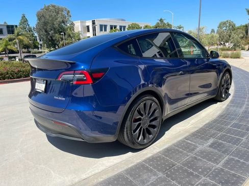 Used 2023 Tesla Model Y Performance AWD/4WD image 7