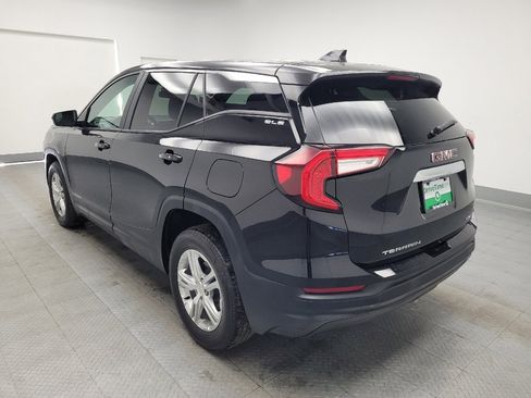 Used 2024 GMC Terrain SLE image 5