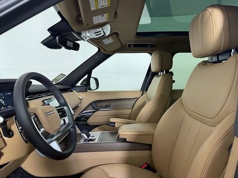 New 2026 Land Rover Range Rover SE image 28