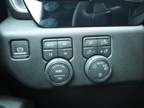 New 2026 Chevrolet Silverado 1500 LT AWD/4WD image 14