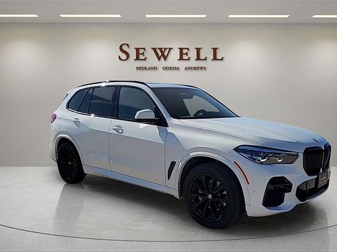 Used 2023 BMW X5 xDrive40i w/ M Sport Package image 7