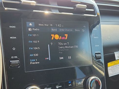 Used 2023 Hyundai Tucson SEL image 16