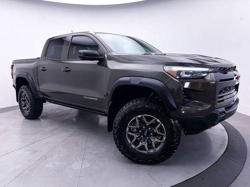 Used 2023 Chevrolet Colorado ZR2 w/ ZR2 Convenience Package III image 1