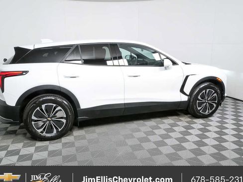 New 2026 Chevrolet Blazer EV LT image 2