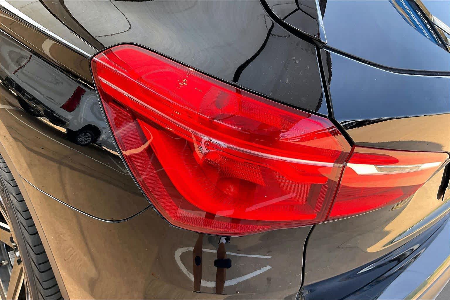 Used 2018 BMW X1 xDrive28i AWD/4WD image 29