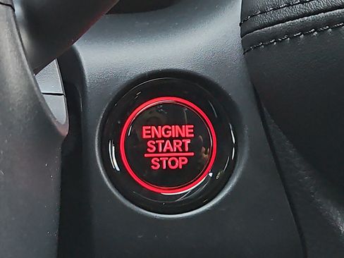 Used 2025 Honda HR-V LX image 22