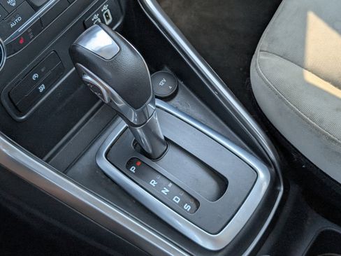 Used 2019 Ford EcoSport SE w/ SE Convenience Package FWD image 21