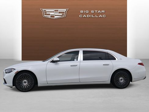 Used 2024 Mercedes-Benz Maybach S 580 4MATIC image 2