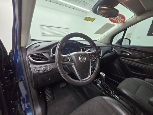 Used 2020 Buick Encore Preferred FWD image 11