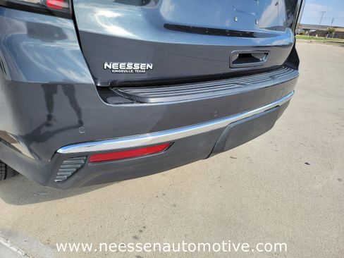 Used 2022 Chevrolet Tahoe LS w/ Driver Alert Package image 39