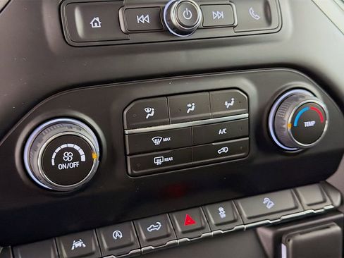 New 2026 Chevrolet Silverado 1500 Custom Trail Boss AWD/4WD image 15