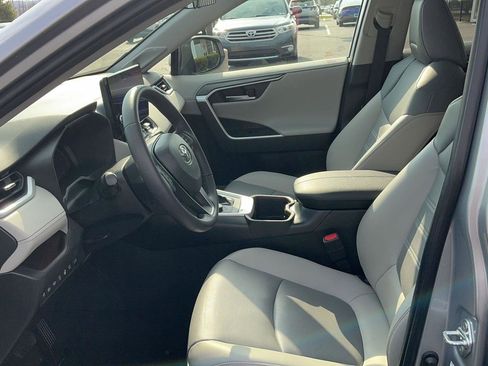 Used 2024 Toyota RAV4 Limited w/ Advanced Technology Package image 19