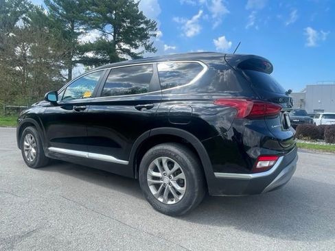 Used 2020 Hyundai Santa Fe SE AWD/4WD image 3
