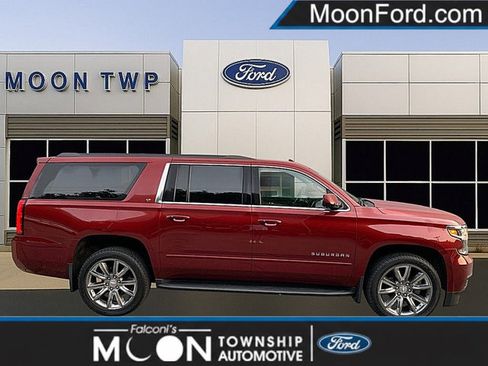 Used 2018 Chevrolet Suburban LT w/ Luxury Package AWD/4WD image 1